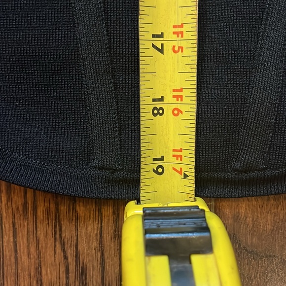 NWT!! Express sweater corset,size medium - Picture 9 of 9